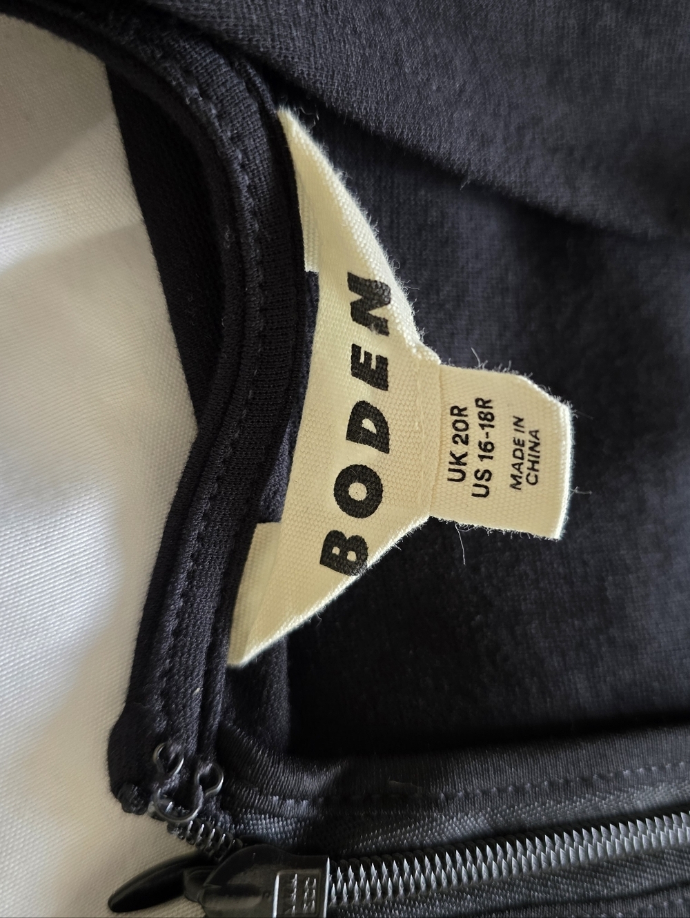 Boden Black Bella Ponte Midi Dress with Waist Tie Detail Size 16 - Picture 2 of 9
